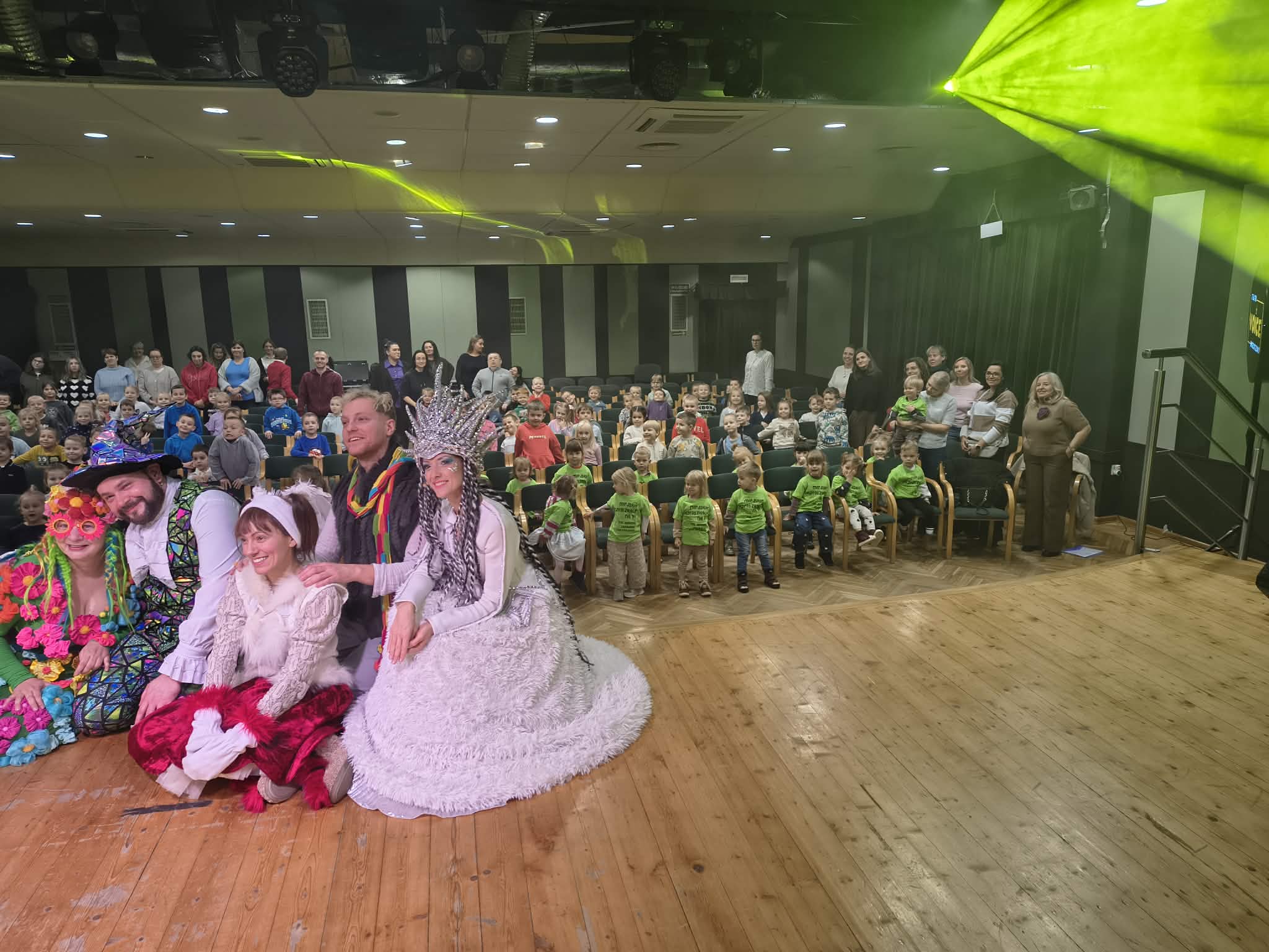 Messenger creation 08FF44BC D632 480E 8434 EC76323AA083